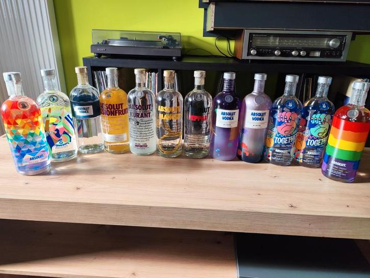 27 flessen Verzameling absolut vodka, Verzamelen, Wijnen, Zo goed als nieuw, Ophalen