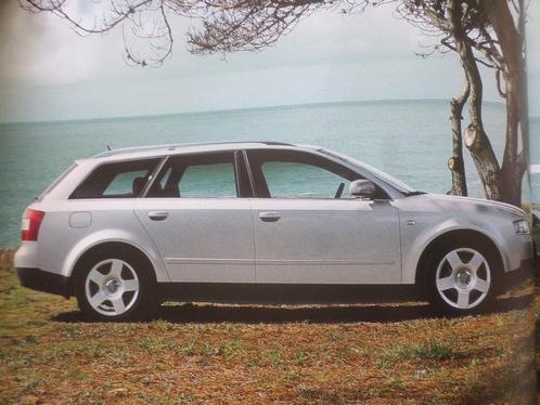 Audi A4 Avant 09-2001 brochure, Boeken, Auto's | Folders en Tijdschriften, Audi, Verzenden