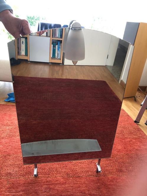 Spiegel met lamp en schap, Huis en Inrichting, Woonaccessoires | Spiegels, Zo goed als nieuw, Ophalen
