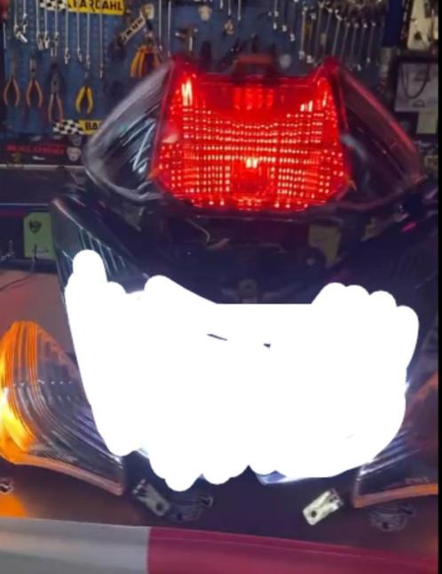 Clignotant Led dynamique Tmax 2008 2011 avec feu stop, Motos, Pièces | Yamaha, Neuf, Enlèvement