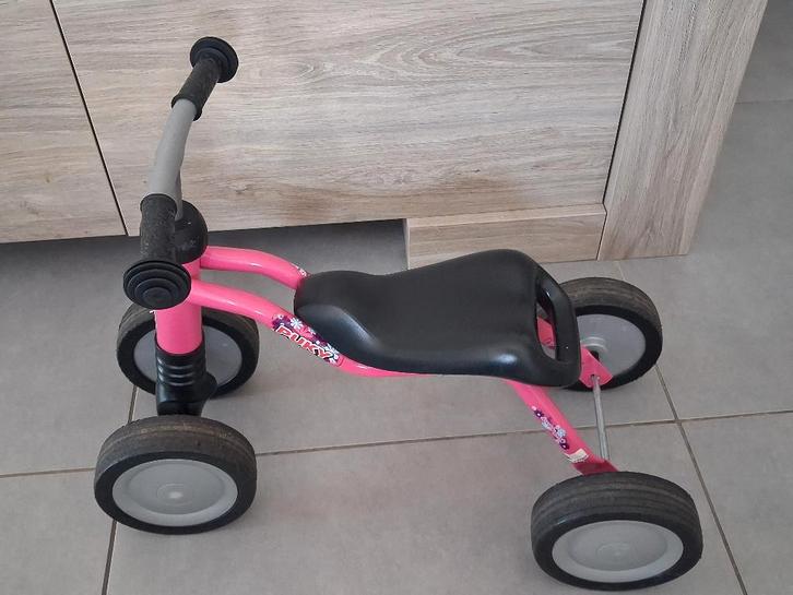 Puky lovely pink loopfiets pukylino retro roze, Kinderen en Baby's, Speelgoed | Buiten | Voertuigen en Loopfietsen, Zo goed als nieuw