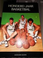 Honderd jaar basketbal - Bob Geuens, Gelezen, Bob Geuens, Ophalen of Verzenden, Balsport