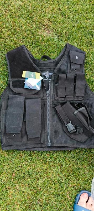 Invador tactical vest beschikbaar voor biedingen