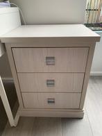 Nachtkastje te koop, Ophalen, 55 tot 70 cm, Zo goed als nieuw, 45 tot 65 cm