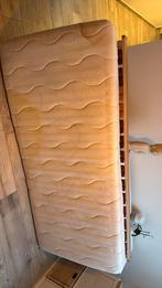 Matelas + sommier en 90x200, 90 cm, Une personne, Enlèvement, Utilisé