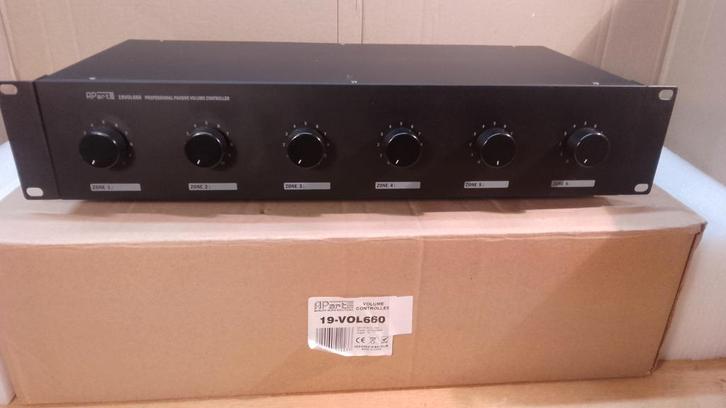 Nieuw volume controler koopje, TV, Hi-fi & Vidéo, Décodeurs & Enregistreurs à disque dur, Enlèvement