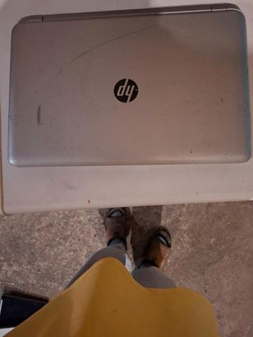 9 pc portable i3, i5, i7 pour pieces, Ne fonctionne pas