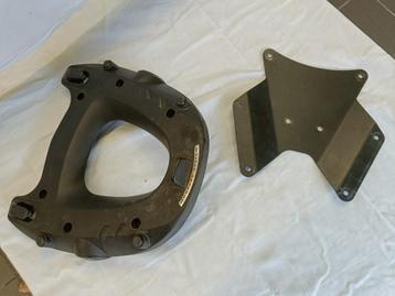 givi topkoffer houder beschikbaar voor biedingen