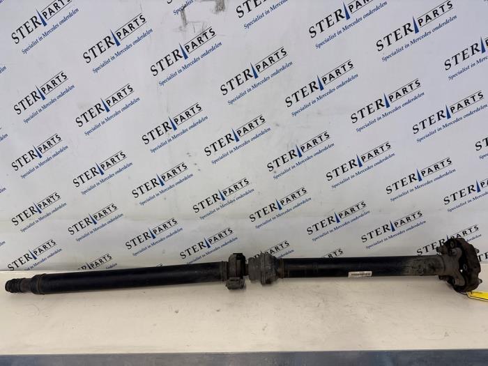 Tussenas van een Mercedes Vito, Auto-onderdelen, Remmen en Aandrijving, Mercedes-Benz, Gebruikt, 3 maanden garantie, Ophalen of Verzenden