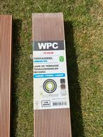 Planches de terrasse en composite brunes de marque duo wood, Ophalen, Nieuw