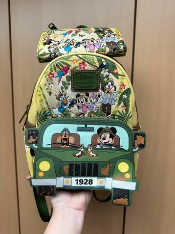 Loungefly Disney Mickey and Friends Jungle Glow beschikbaar voor biedingen