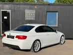 Bmw e92 320d M-pakket 1ste eigenaar 12M GARANTIE, Auto's, Achterwielaandrijving, 1995 cc, USB, Wit