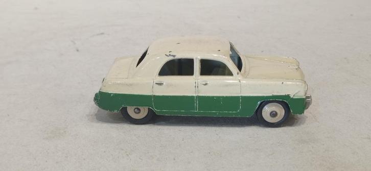 DINKY TOYS UK FORD ZEPHYR REF162, Hobby en Vrije tijd, Modelauto's | 1:43, Gebruikt, Auto, Dinky Toys, Ophalen of Verzenden