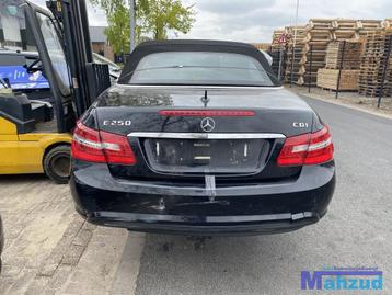 2011 MERCEDES W212 R207 E250 2.2 CDI CABRIO Demontage sloop beschikbaar voor biedingen