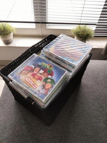 Box met 56 cd's beschikbaar voor biedingen