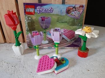 LEGO Friends Snoepdoos en Bloem (Polybag) – 30411 beschikbaar voor biedingen