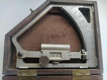 artilleriekwadrant/hellinghoekmeter beschikbaar voor biedingen