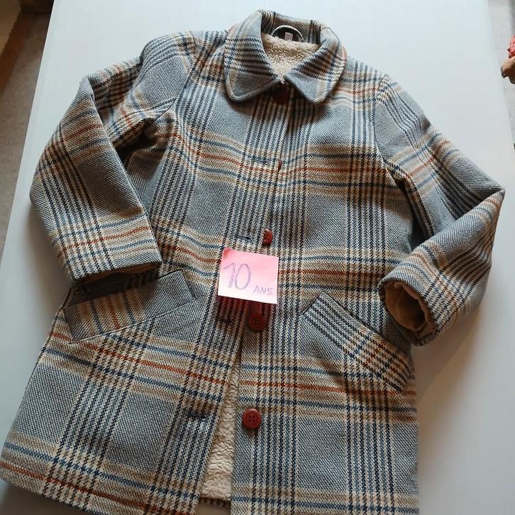 vêtements  fille 10 ans, Kinderen en Baby's, Kinderkleding | Maat 134, Gebruikt, Meisje, Broek, Ophalen
