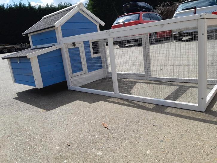 Poulailler Crystal Blue - 160, Animaux & Accessoires, Volatiles | Accessoires, Neuf, Poulailler, Enlèvement ou Envoi