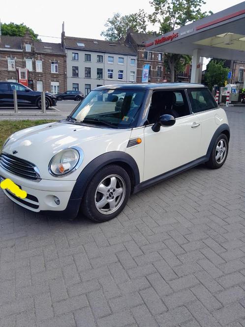 MINI COOPER 1.6 D 2008 AIRCO PREMIER PROPRIO NIEUWE KOPPELIN, Auto's, Mini, Particulier, Cooper, ABS, Airbags, Airconditioning