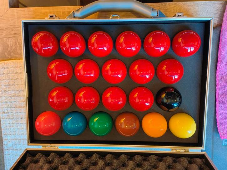 Aramith 1g snooker ballen, Sport en Fitness, Biljarten en Poolen, Zo goed als nieuw, Ophalen