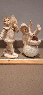 2 beige plastieken kerstbeeldjes € 8, Diversen, Kerst, Ophalen of Verzenden