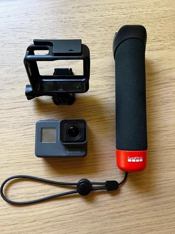 GoPro Hero 5 + accessoires beschikbaar voor biedingen