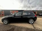 BMW 1 SERIE 116d Advantage Leder Xenon NBT, Auto's, BMW, Zwart, 4 cilinders, USB, Zwart