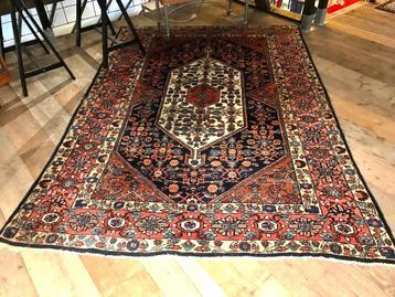 Tapis persan vintage de grande taille (270 x 185 cm)