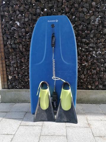Bodyboard & vinnen / peddels beschikbaar voor biedingen