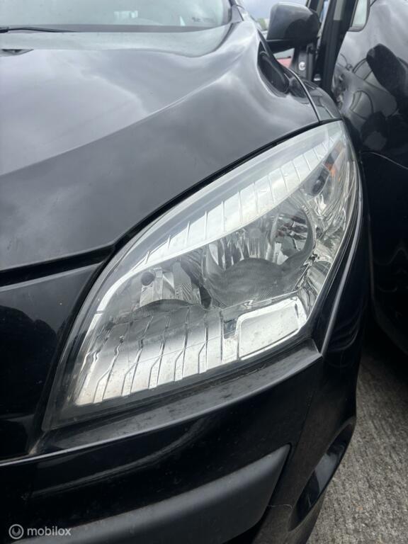 Koplamp links Renault Megane Estate III ('09-'16), Auto-onderdelen, Verlichting, Renault, Gebruikt, Ophalen of Verzenden