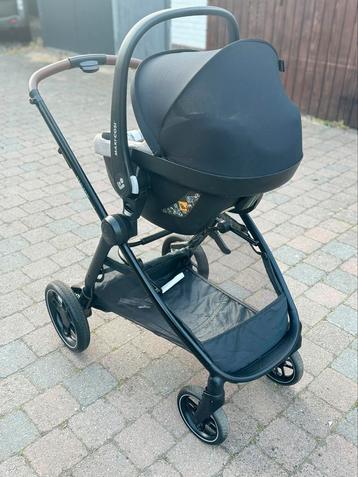Zeer mooie & goed verzorgde kinderwagen maxi cosi beschikbaar voor biedingen