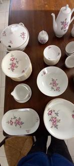 Oud eet en koffieservies,porselein, Antiek en Kunst, Ophalen