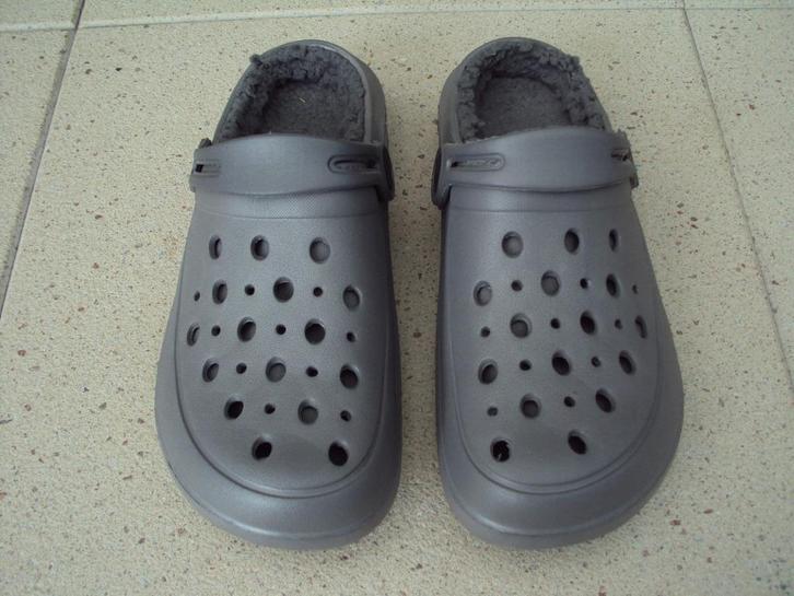 Grijze winterklompen /  Clogs dames. Maat 37 / 38. Nieuw !, Kleding | Dames, Schoenen, Ophalen of Verzenden