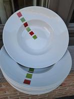 spaghetti borden, Ophalen of Verzenden, Zo goed als nieuw, Porselein, Bord(en)