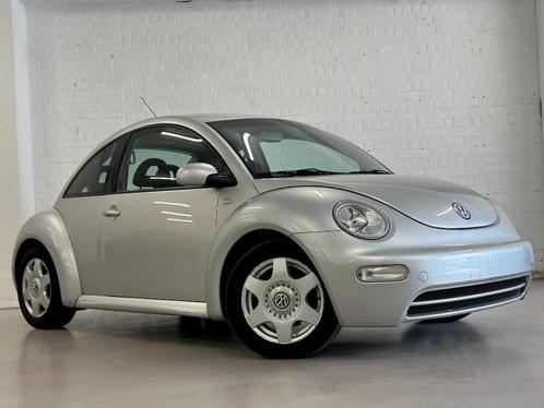 Volkswagen New Beetle 2.0 Benzine 2001 Zo meenemen!, Auto's, Volkswagen, Bedrijf, Beetle (Kever), Airconditioning, Bluetooth, Elektrische buitenspiegels