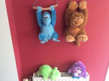 Te koop 4 knuffels  beschikbaar voor biedingen