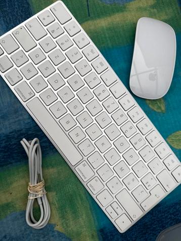 Apple officiel Clavier Magic Keyboard + Souris magic mouse  beschikbaar voor biedingen