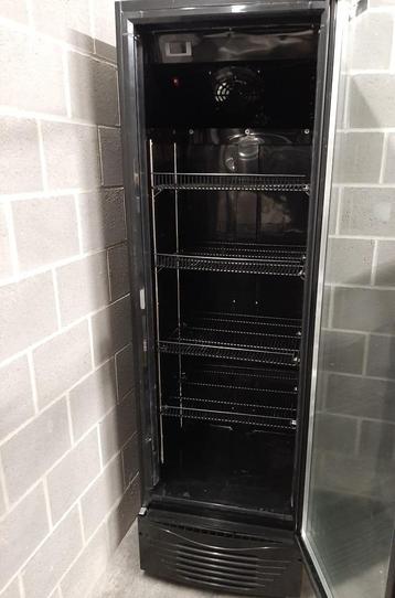 DRANKENKOELKAST €450, Ophalen, Zonder vriesvak, 200 liter of meer, 160 cm of meer