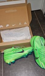 Nike Zoom Academy 9 - mt 47/12.5, Sports & Fitness, Football, Enlèvement, Neuf, Chaussures
