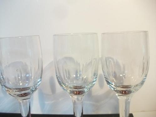 6 vintage geslepen likeurglazen of portoglazen op voet, Antiek en Kunst, Antiek | Glaswerk en Kristal, Ophalen of Verzenden