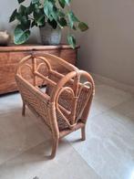 Vintage rotan lectuurbak krantenbak, Huis en Inrichting, Woonaccessoires | Krantenbakken en Lectuurbakken, Ophalen
