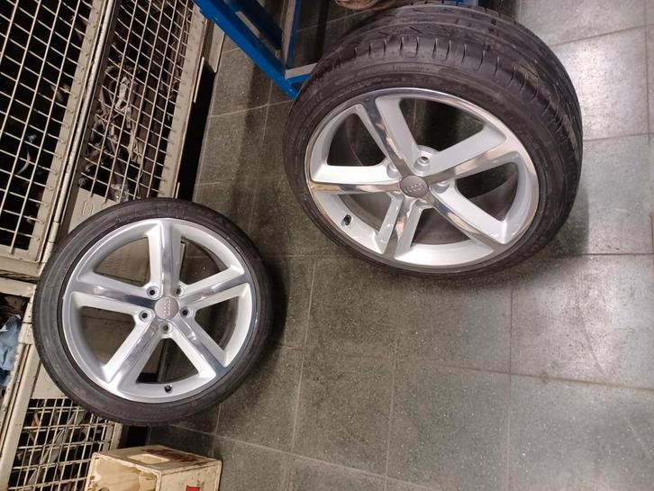 18 inch vw/audi velgen, Auto-onderdelen, Banden en Velgen, Band(en), Zomerbanden, 18 inch, 225 mm, Personenwagen, Nieuw, Ophalen