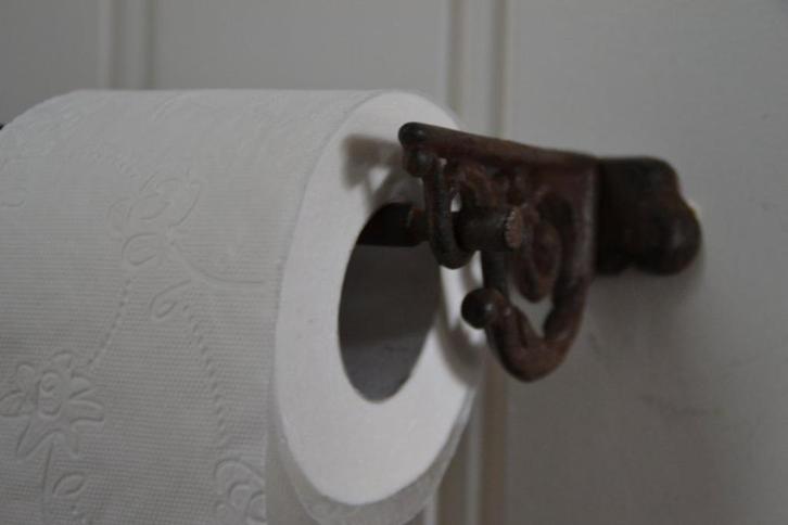 WC -Toilet Rolhouder - Gietijzer Krul Bruin - Landelijk, Huis en Inrichting, Badkamer | Badtextiel en Accessoires, Nieuw, Overige typen