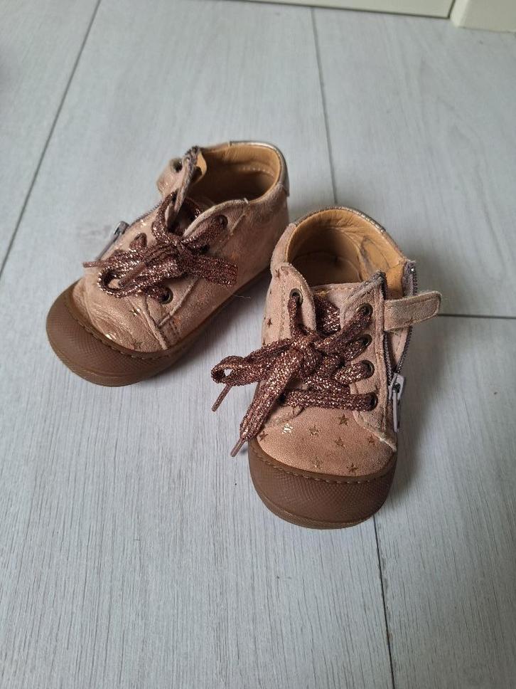 Lichtroze veterschoentjes met rits merk Bopy - maat 21, Kinderen en Baby's, Kinderkleding | Schoenen en Sokken, Gebruikt, Schoenen