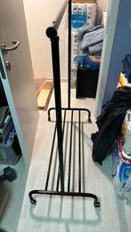 Kledingrek met wieltjes, Ophalen, Zo goed als nieuw