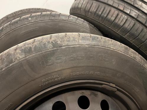 4 banden op velg 195/65R15 2 Continental/ 2 Minerva, Auto-onderdelen, Banden en Velgen, Band(en), Zomerbanden, 15 inch, 195 mm