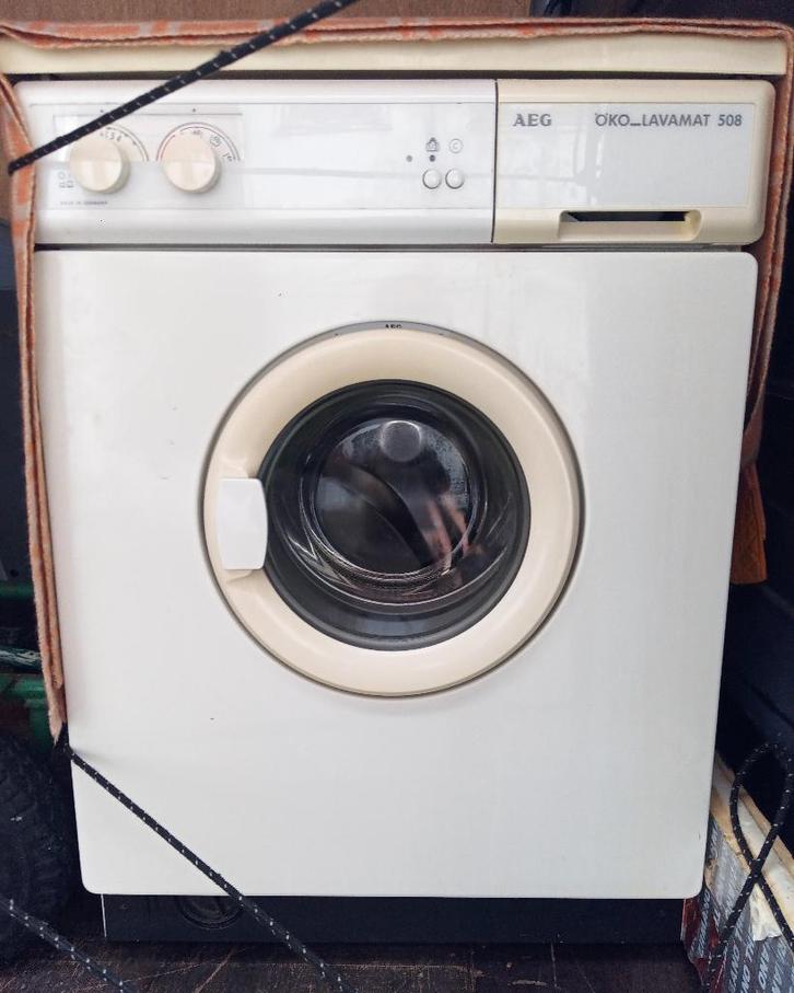 wasmachine Öko-Lavamat 508 van het merk AEG, Electroménager, Lave-linge, Utilisé, Chargeur frontal, 4 à 6 kg, 85 à 90 cm, Moins de 1 200 tours