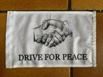 Conduite de drapeaux de véhicules pour la paix, Collections, Autres types, Autres, Envoi