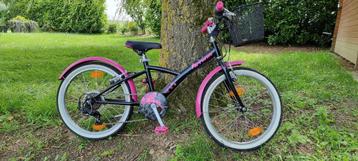 Vélo fille beschikbaar voor biedingen